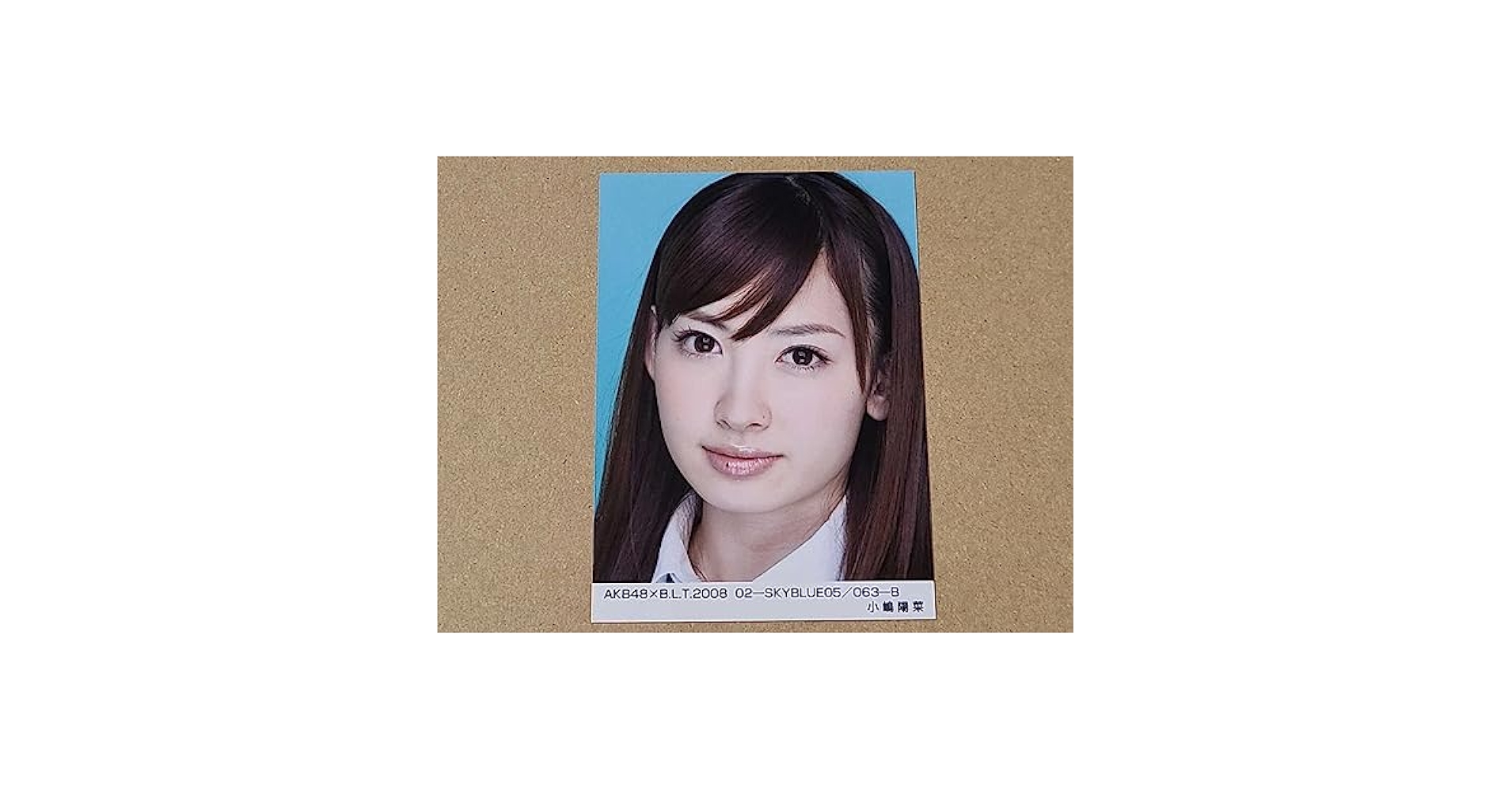 AKB48小嶋陽菜　BLT2010新春晴れBOOK　赤　黒　ブルー　生写真　9枚 AKB48小嶋陽菜 BLT2010新春晴れBOOK 赤 黒 ブルー 生写真 9枚 AKB48